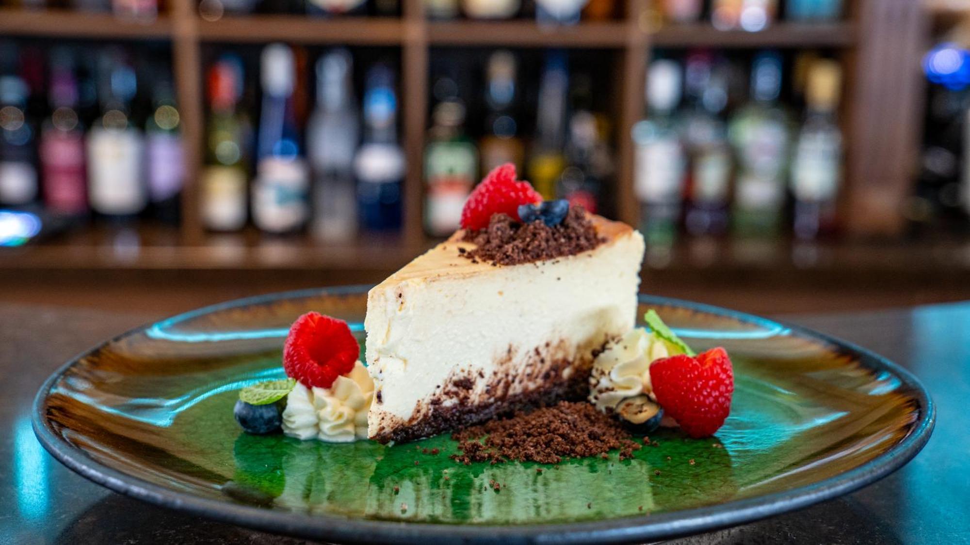 Boutique Odyseja & Spa Цехоцинек Экстерьер фото A cheesecake
